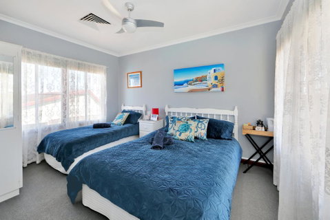 Dunelm House - Yamba Accommodation 2