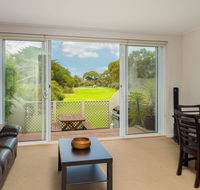 Dunsmore Lodge - Yamba Accommodation