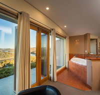 Eagle View Escape - Yamba Accommodation