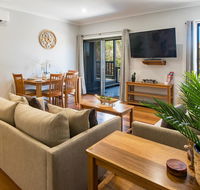 EAGLE VIEW UNIT 5 STAR - Yamba Accommodation
