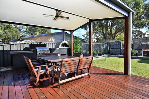 Eagleview - Pet Friendly - 4 Min Walk To Beach - Yamba Accommodation 2