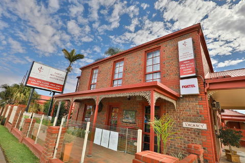 Early Australian Motor Inn - Yamba Accommodation 0