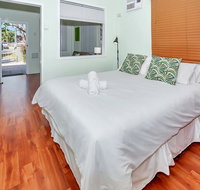 Easy Going Holiday unit on McKenzie MK4 - Yamba Accommodation