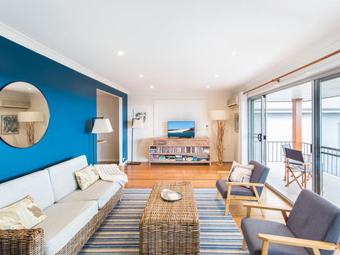 Easy Living At 14 Daphne Street - Yamba Accommodation 3