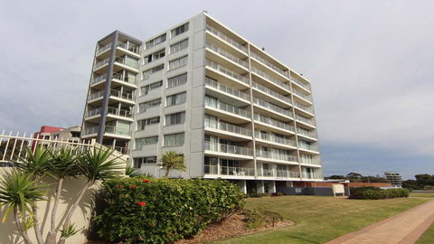 Ebbtide 13 - On The Beach! - Yamba Accommodation 0