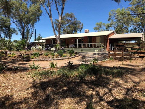 Echuca Retreat Holiday House - Yamba Accommodation 0