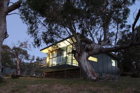 Ecocrackenback 9 - Sustainable Chalet Close To The Slopes - Yamba Accommodation 0