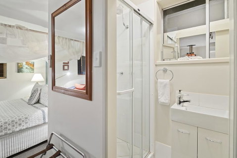 Eden Lodge - Yamba Accommodation 3