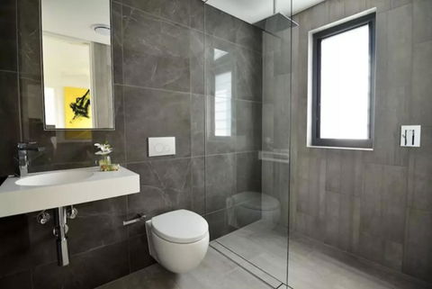 EIGHT TWO NINE TWO V: BONDI BEACH - Yamba Accommodation 3