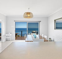 Elanora - Ocean St No.8 - Yamba Accommodation