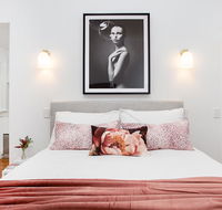 Elegant Studio in Grand Manor 20 min From Sydney - Yamba Accommodation