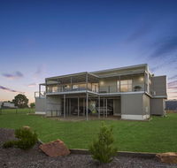 Elevation - Waterviews in Newlands Arm - Yamba Accommodation