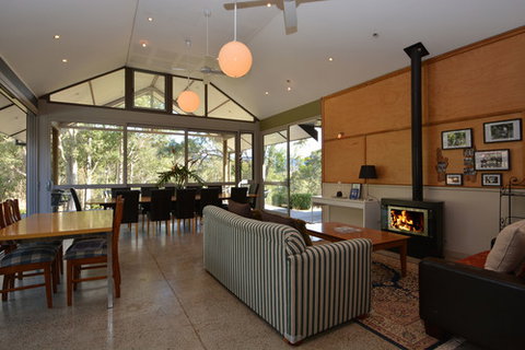Elfin Hill Vineyard Accommodation - Yamba Accommodation 4