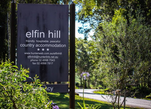 Elfin Hill Vineyard Accommodation - Yamba Accommodation 0
