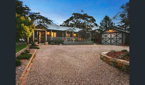 Elixir - Luxury On Acreage - Yamba Accommodation 1