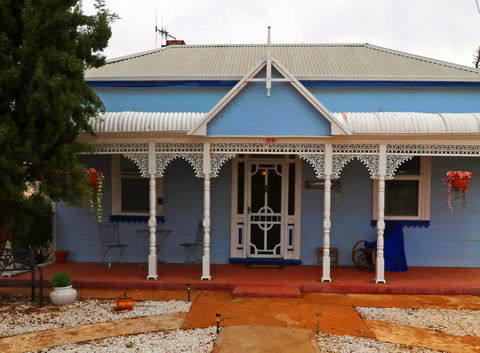 Ella's Place - Yamba Accommodation 0