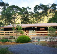 Ellimata Holiday Cottage - Yamba Accommodation
