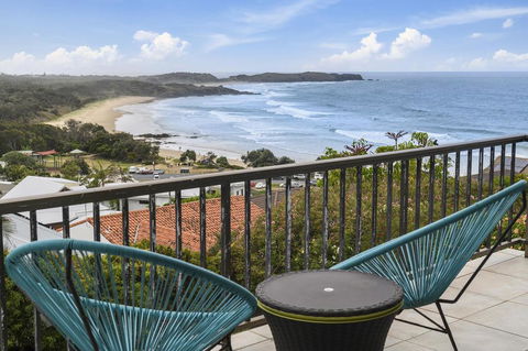 Emerald Views - Yamba Accommodation 0