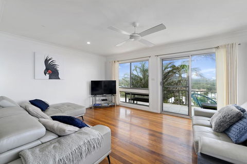Emerald Views - Yamba Accommodation 1
