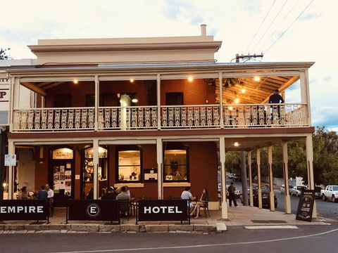 Empire Hotel Beechworth - Yamba Accommodation 1