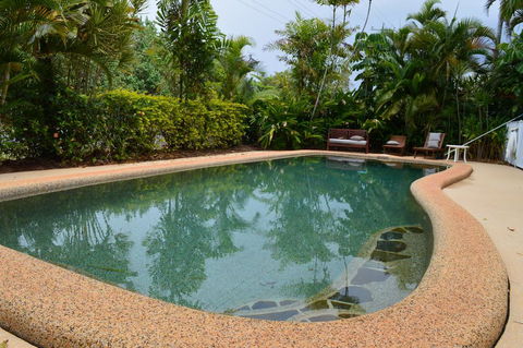 Endless Summer - Yamba Accommodation 0