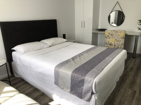 Escape On Lake - Yamba Accommodation 0