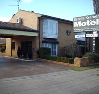 Estelle Kramer Motel - Yamba Accommodation