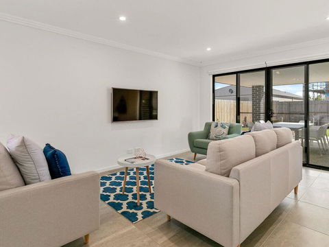 Everton's Retreat - Yamba Accommodation 0