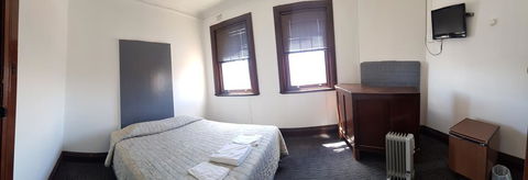 Exchange Hotel Blayney - Yamba Accommodation 2