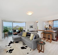 Experience Bondi Beach As Your Backdrop - Yamba Accommodation