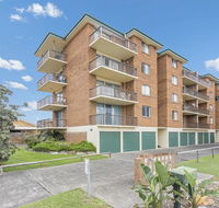 Fairleigh - Unit 1 - Yamba Accommodation