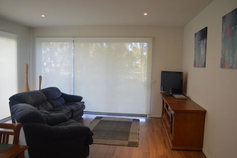Family Friendly Unit - Yamba Accommodation 3