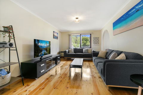 Family Getaway - Walk To Bay Beach - Yamba Accommodation 0