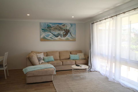 Family Getaway In Sussex - Yamba Accommodation 1