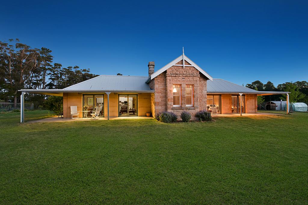 Tarawera ACT Yamba Accommodation