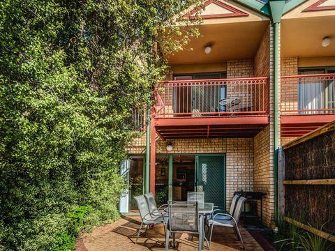 Findlay On The Bay - Yamba Accommodation 2