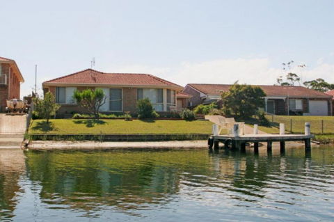 Fisherman's Delight Waterfront - Yamba Accommodation 2