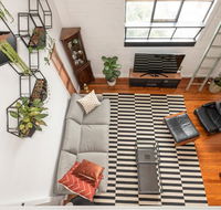 Fitzroy Converted Warehouse Penthouse - Yamba Accommodation