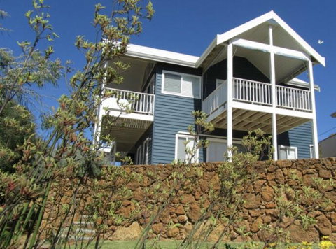 Flinders View - Yamba Accommodation 0