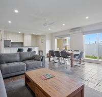Flip Flop Retreat - Yamba Accommodation