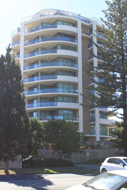 Forster Holiday Apartment - Yamba Accommodation 3