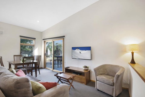 Four Mile Hut - Yamba Accommodation 1