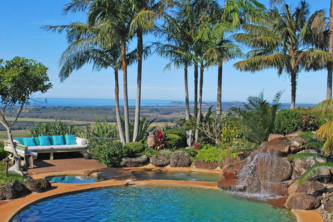 Four Winds Luxury Villas Byron Bay - Yamba Accommodation 0