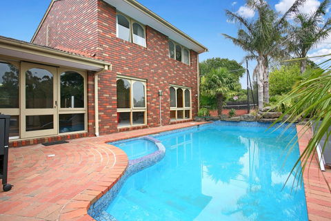 Frankston Unicare - Yamba Accommodation 0