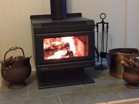 FROGGIES HOLIDAY HOUSE - Yamba Accommodation 2