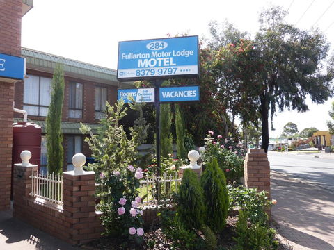 Fullarton Motor Lodge - Yamba Accommodation 0