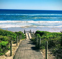 Garland Grove - Yamba Accommodation