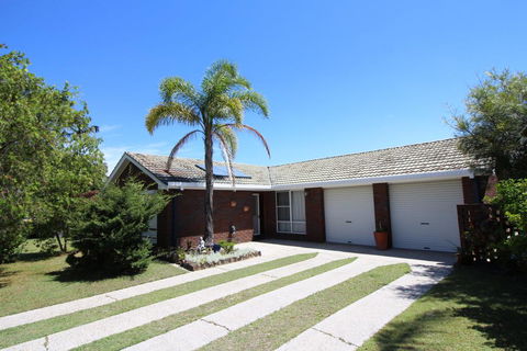 Gerry's Waterfront - Yamba Accommodation 0
