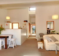 Gibraltar Getaway - cute comfortable  close to town - Yamba Accommodation