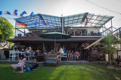 Gladstone Backpackers - Yamba Accommodation 3